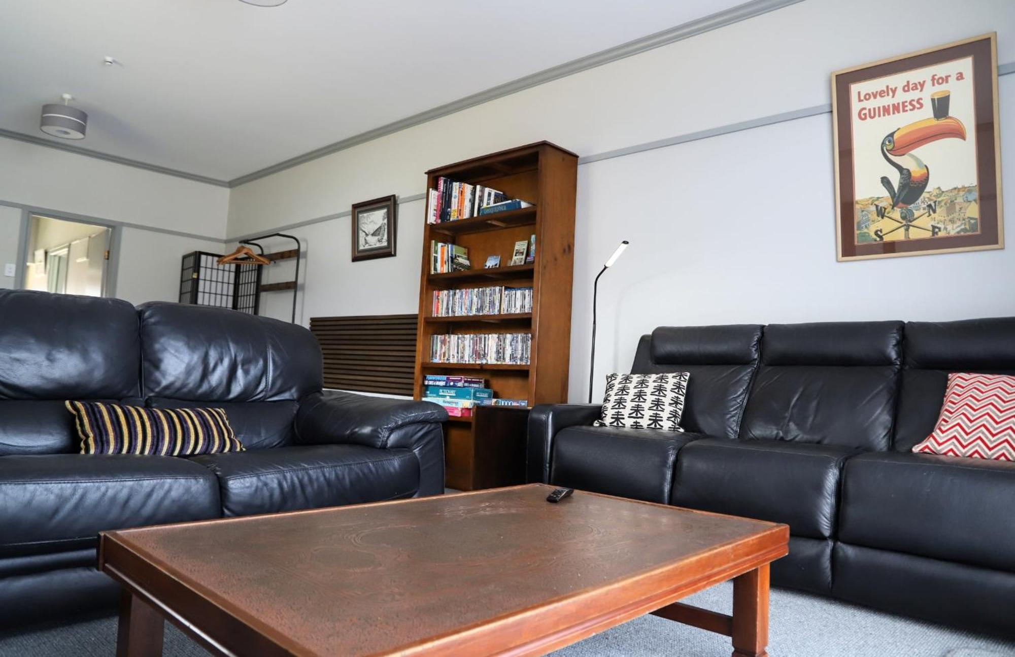 Catnap Cottage, Newly Renovated Manapouri Exterior foto